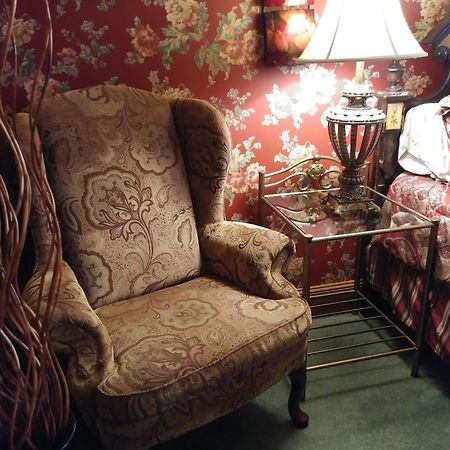 The Thayer Hotel Annandale Bagian luar foto