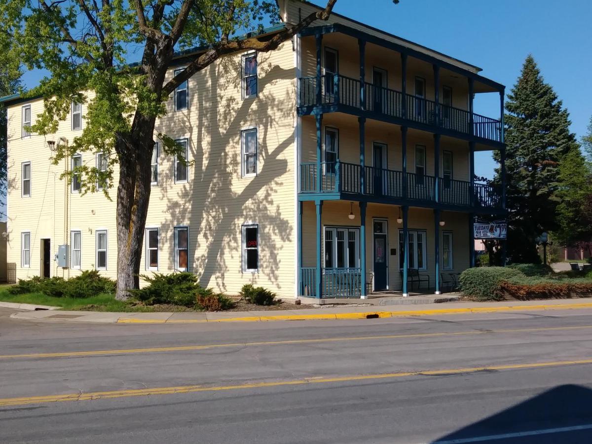 The Thayer Hotel Annandale Bagian luar foto