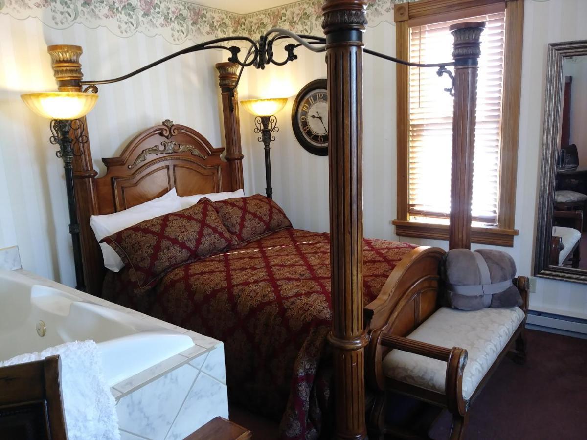 The Thayer Hotel Annandale Bagian luar foto