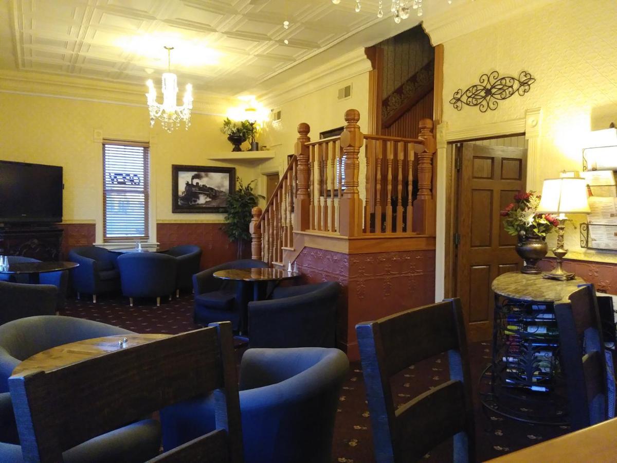 The Thayer Hotel Annandale Bagian luar foto