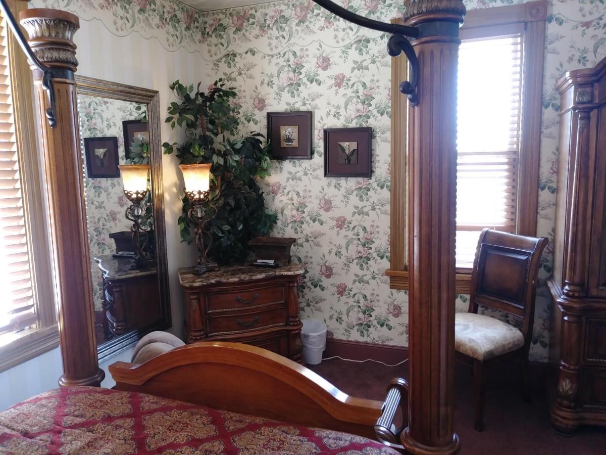 The Thayer Hotel Annandale Bagian luar foto